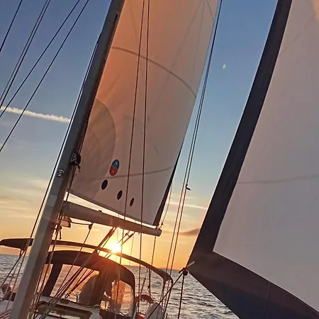 Bateau-hôtel Vale Boat E Travel Experiences